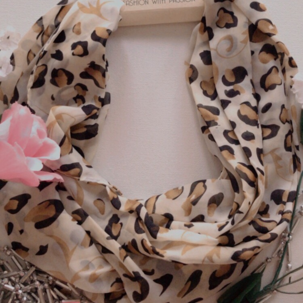 Scarf